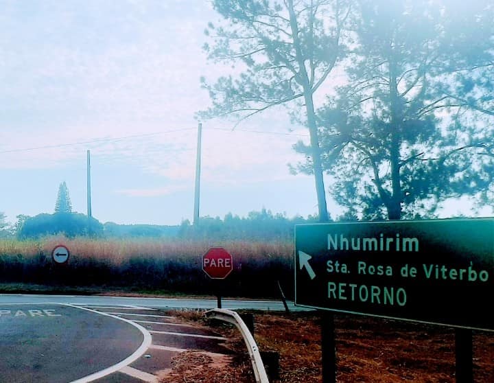 Estrada de Nhumirim